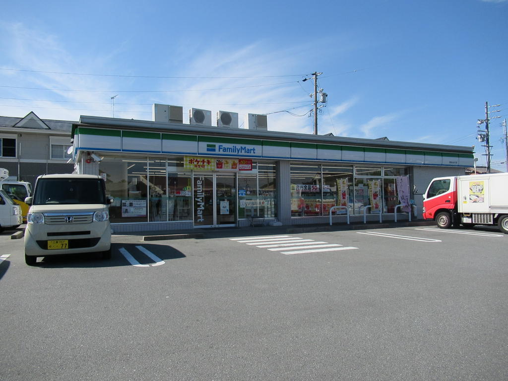 コンビニ　ファミリーマートおばた明野店（コンビニ）まで382m