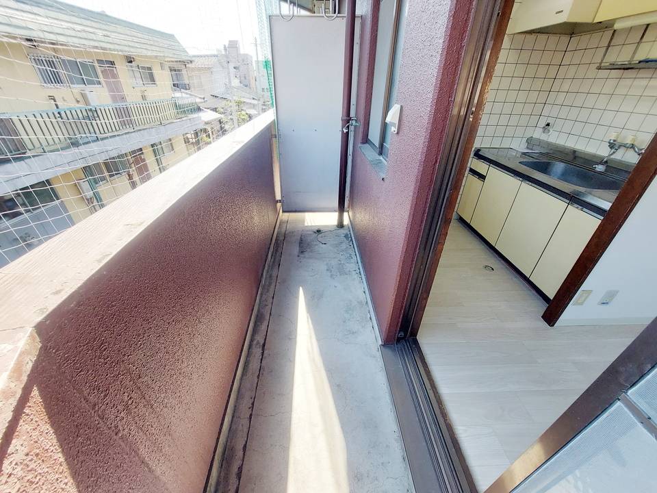 バルコニー　バルコニー