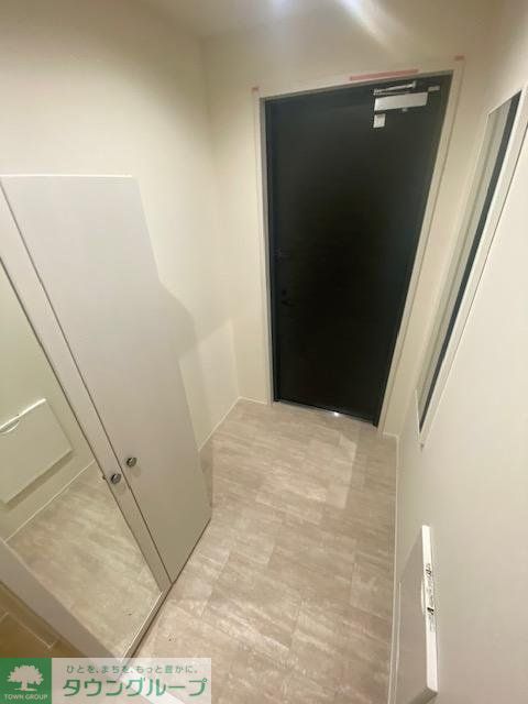 玄関　バルコニー