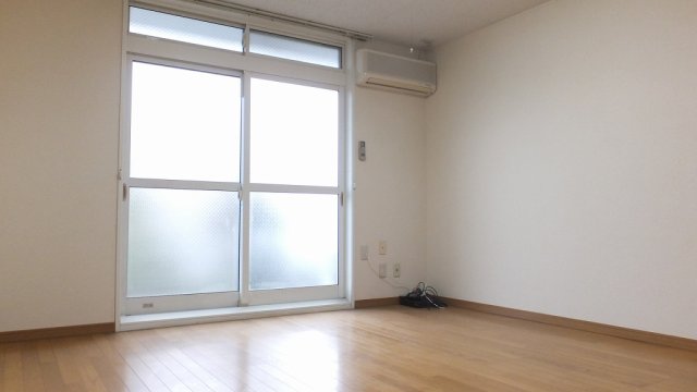 居室・リビング　反転プラン有り