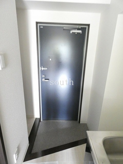 玄関　シューズＢＯＸ付きの玄関