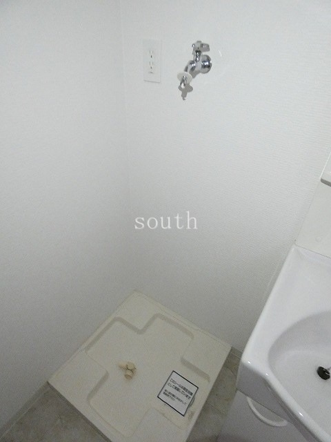 その他設備　洗濯機置場