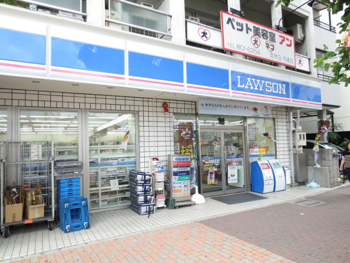 コンビニ　ローソン王子一丁目店（コンビニ）まで210m