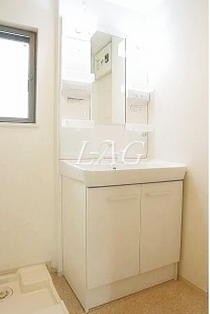 洗面設備　洗面台です。