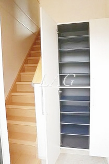 玄関　玄関です。