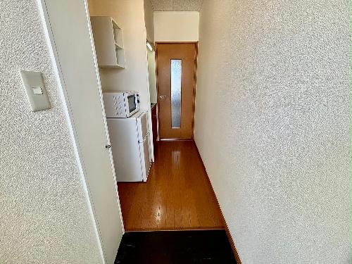 玄関　設備・仕様は号室により異なる為、現況を優先いたします。