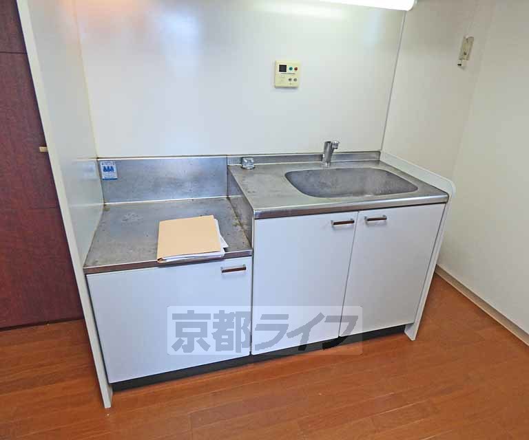 キッチン　キッチンです。