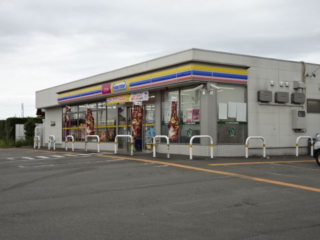 コンビニ　ミニストップ（コンビニ）まで850m