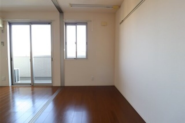 その他部屋・スペース　洋室３帖