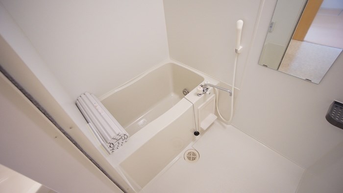 バス・シャワールーム　※別部屋参考画像　追い焚き機能付きお風呂