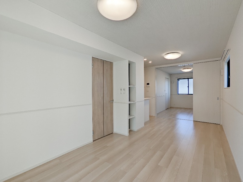 居室・リビング　図面と現状に相違がある場合には現状を優先