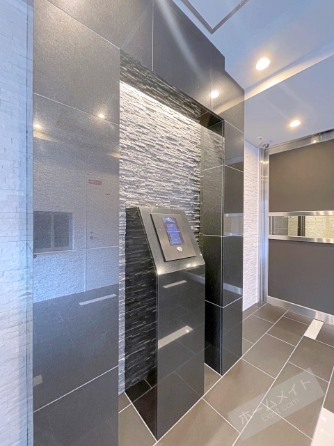 エントランス　オートロック