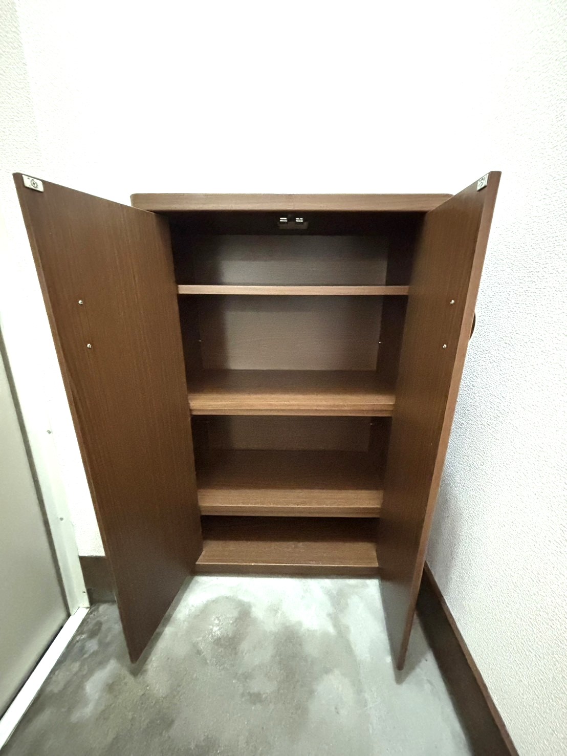 収納　シューズボックス