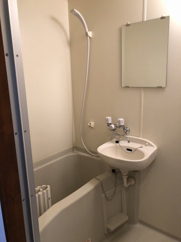 バス・シャワールーム　参考イメージ写真。