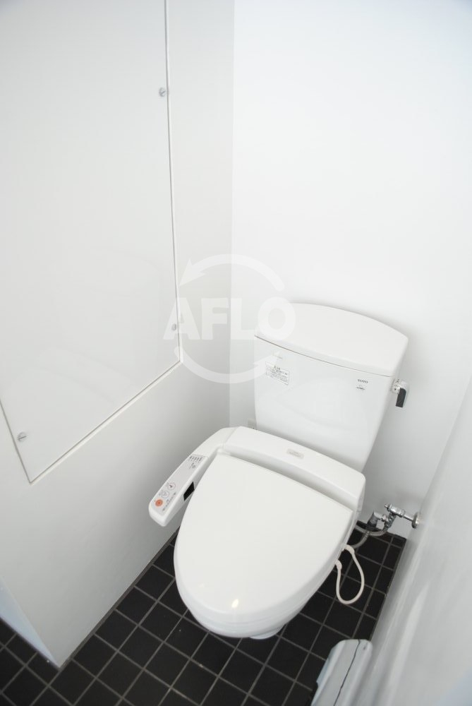 トイレ　匠空京町堀　温水暖房便座