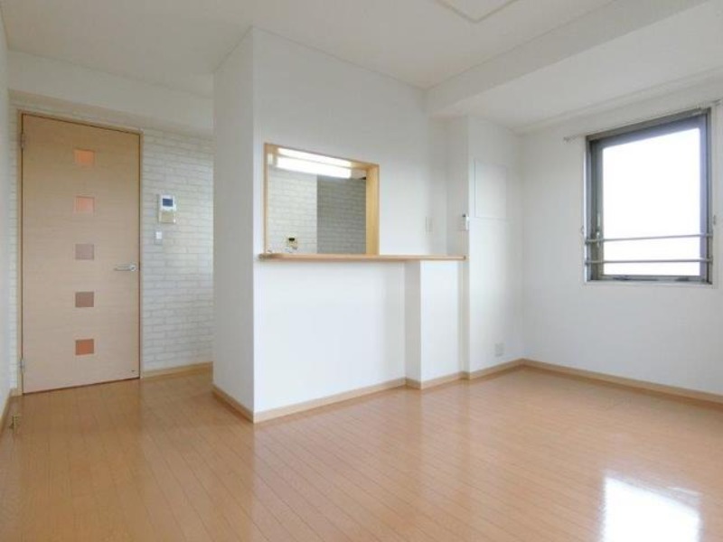 居室・リビング　図面と現状に相違がある場合には現状を優先