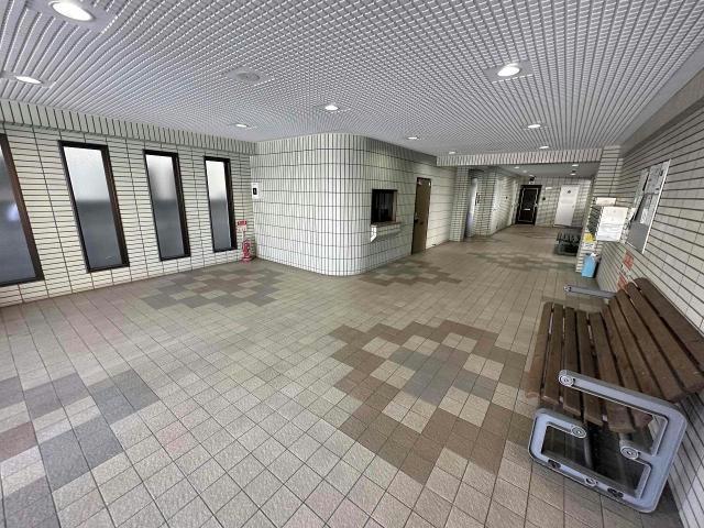 エントランス　エントランス部分