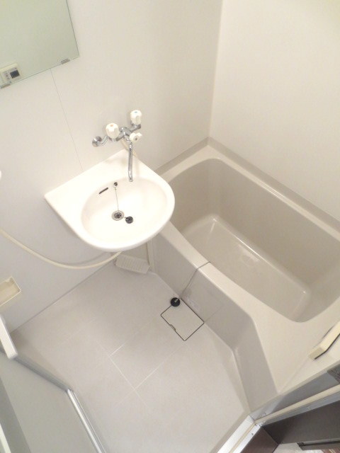 バス・シャワールーム　★綺麗な浴室★