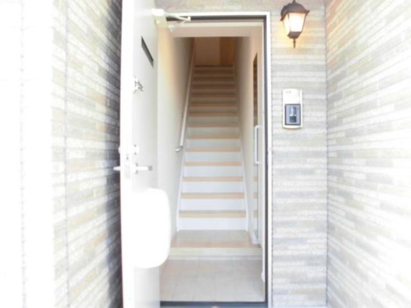 玄関　図面と現状に相違がある場合には現状を優先