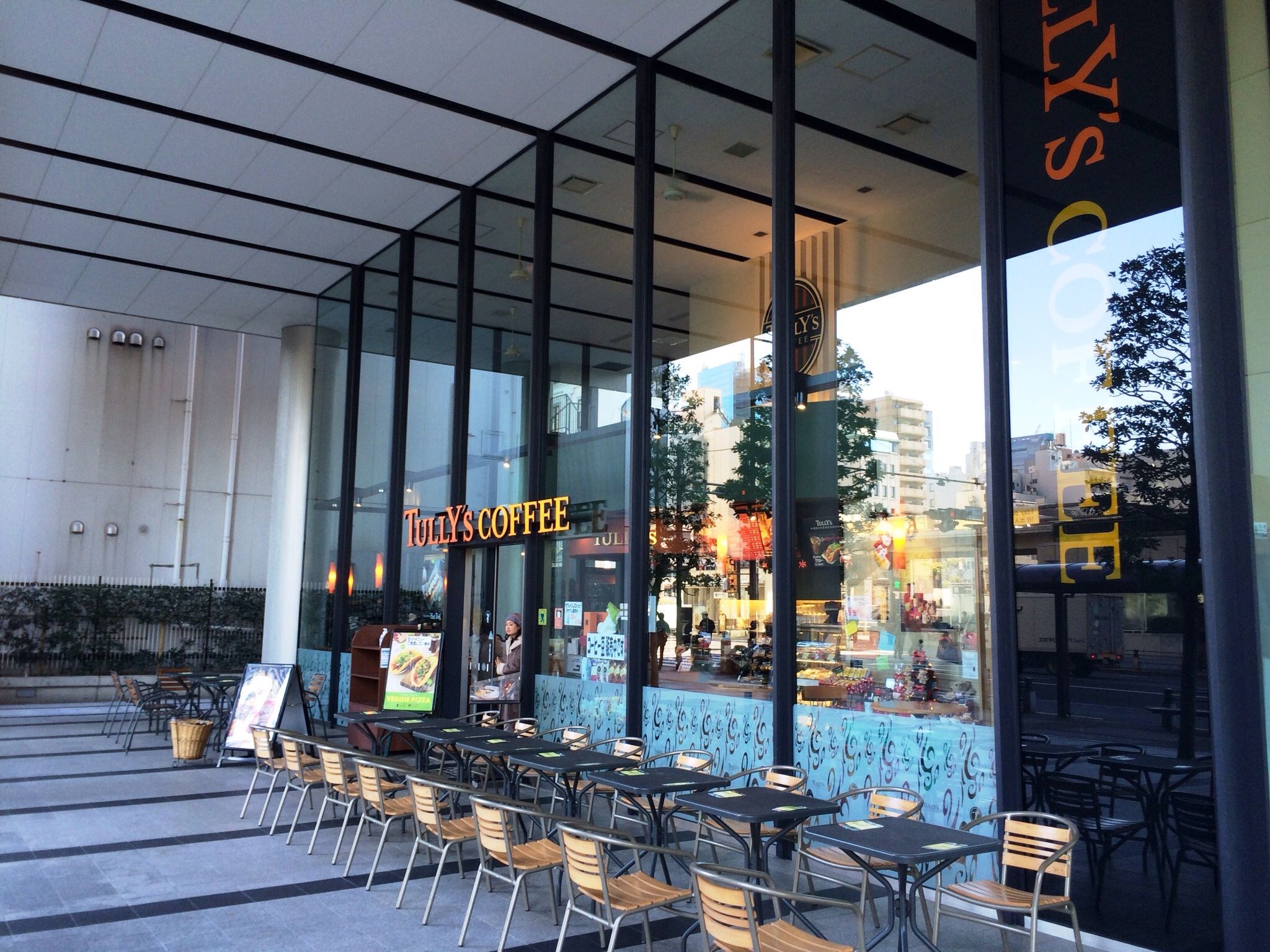 飲食店　タリーズコーヒー浜松町駅北口店（飲食店）まで173m