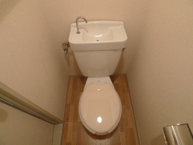トイレ　写真は別室