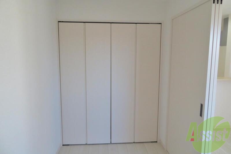 収納　洋室の方にクローゼットが付いてます。