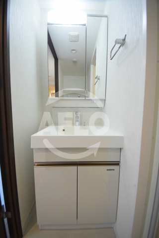 洗面設備　エグゼ難波南VI　独立洗面台