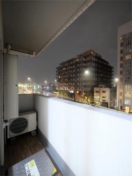 バルコニー　ゆったりとした玄関です