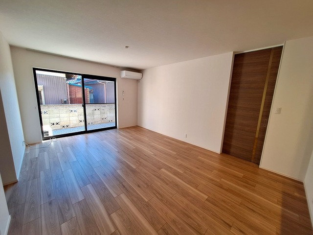 居室・リビング　★オールフローリング★