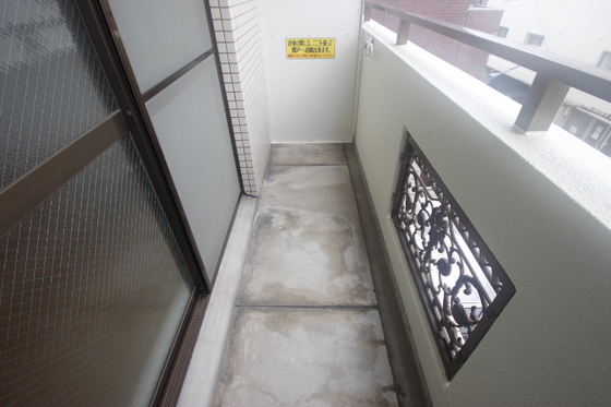 バルコニー　※別号室の写真です