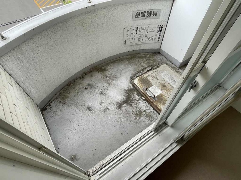 バルコニー　バルコニー