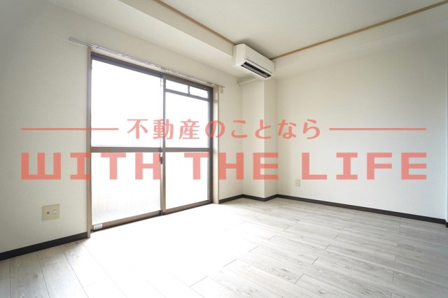 居室・リビング　ゆったりとした居間です