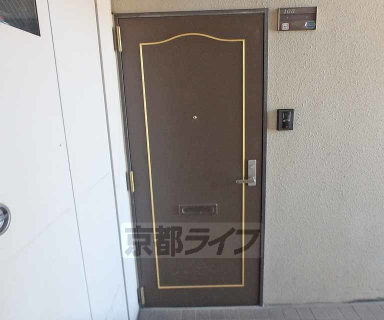 その他設備　玄関ドアです