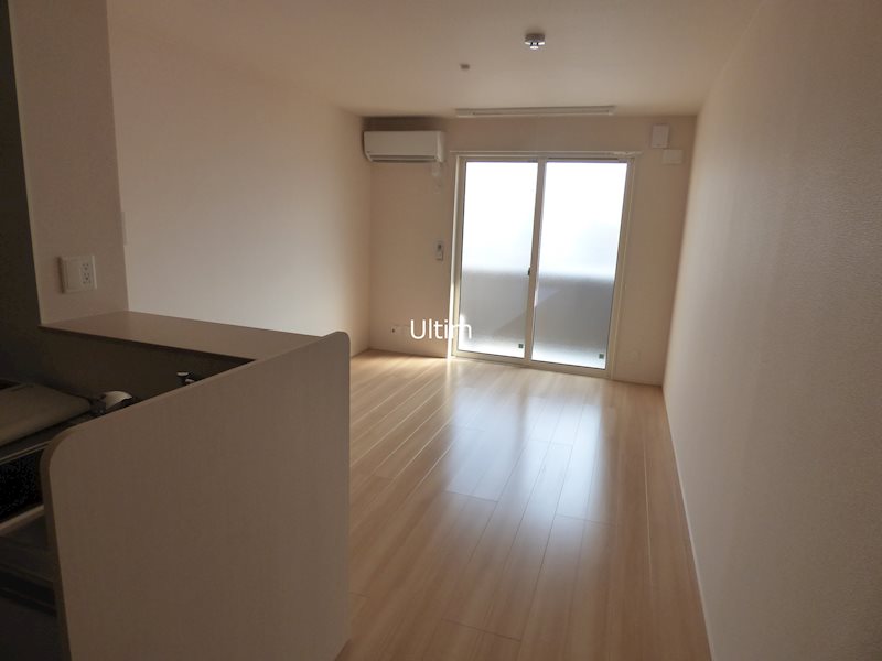 居室・リビング　※同タイプの他のお部屋です