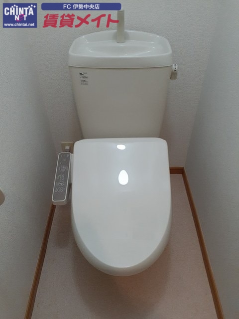 トイレ　同型タイプ画像