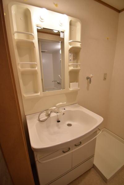 洗面設備　同仕様写真