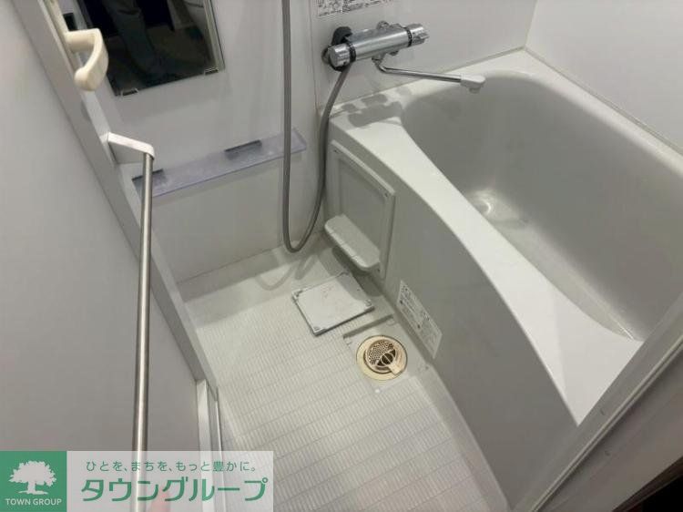 バス・シャワールーム　洗面