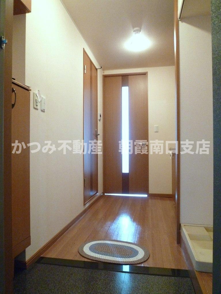 玄関　同物件別号室参考写真