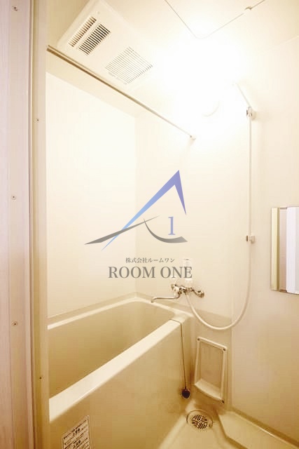 バス・シャワールーム　お風呂です。