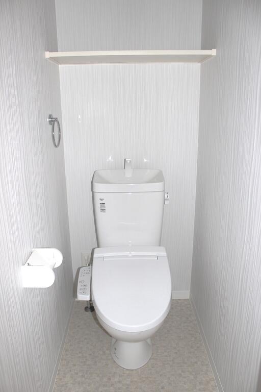 トイレ　シャワートイレ