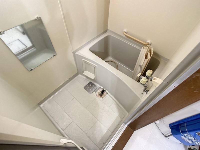 バス・シャワールーム　浴室