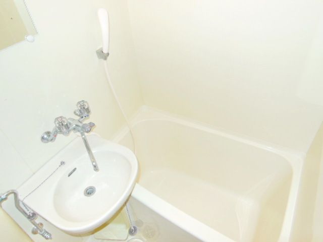 バス・シャワールーム　☆ユニットバス☆