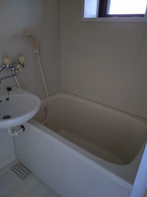 バス・シャワールーム　他部屋参考写真