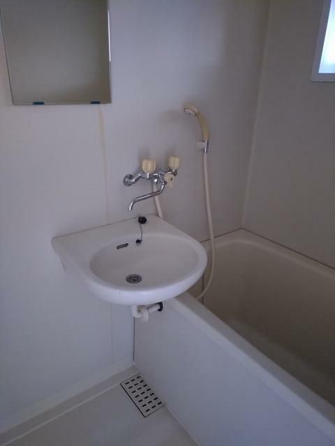 洗面設備　他部屋参考写真