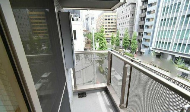 バルコニー　別部屋の写真です