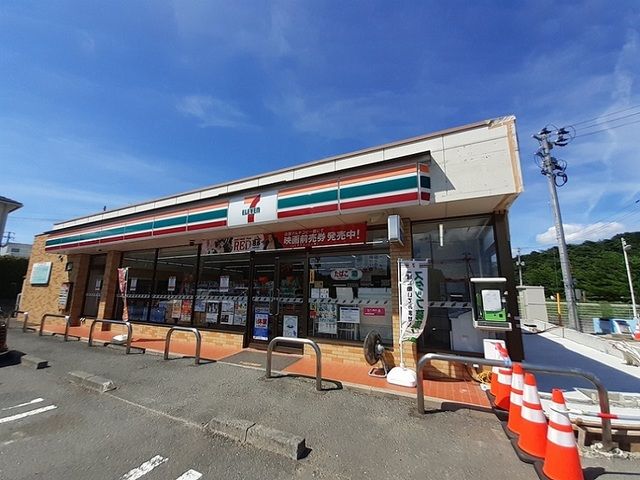 コンビニ　セブンイレブン富谷清水仲店（コンビニ）まで350m