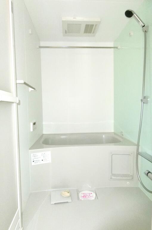 バス・シャワールーム　同型物件の写真です。