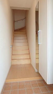 玄関　大きな姿見付の下駄箱がある玄関♪（イメージ）