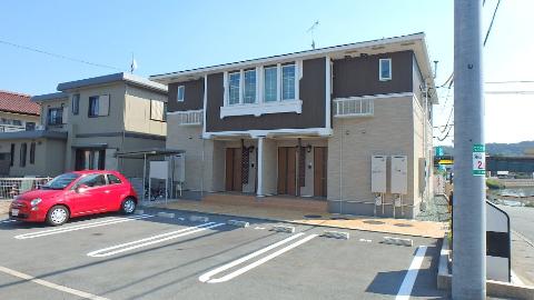 建物外観　外観写真（昼）