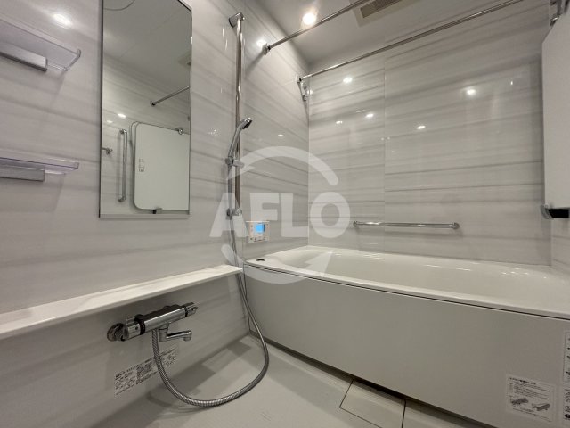 バス・シャワールーム　シエリアタワー大阪堀江　風呂